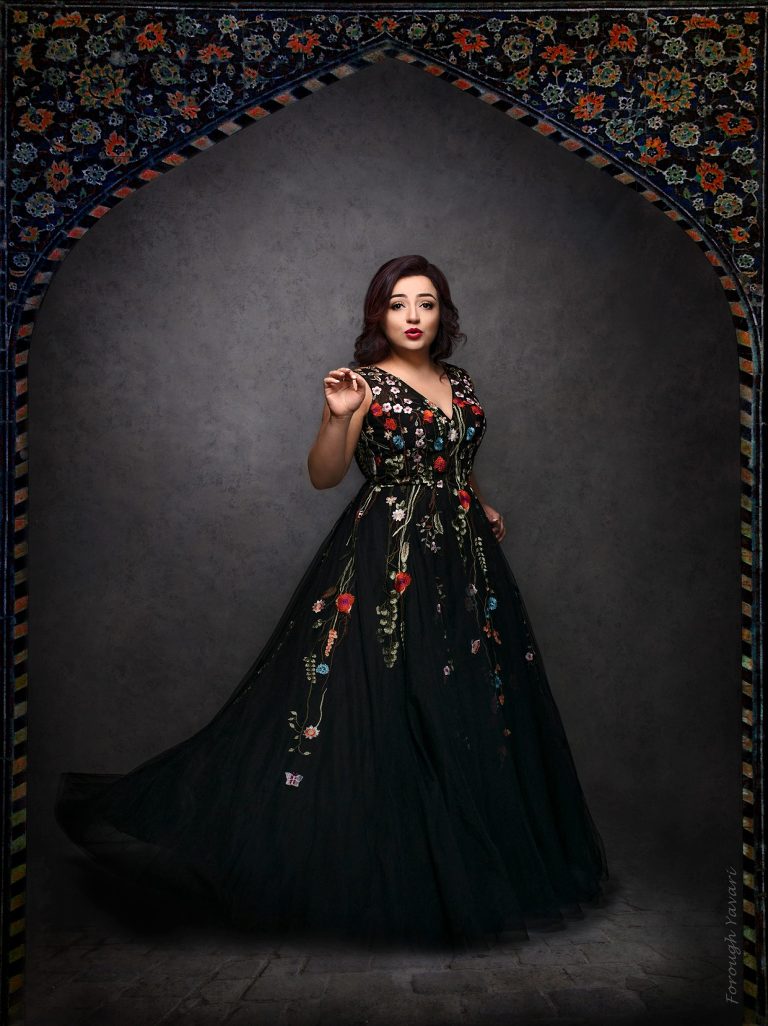 Shirin Majd-Brisbane Artist Headshot Photography - Forever Yours Photography